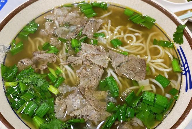 牛肉湯麵