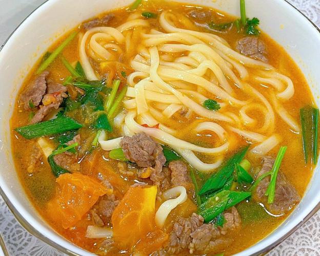 西紅柿牛肉麵