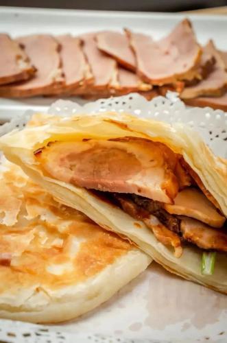 李連貴燻肉大餅製作過程